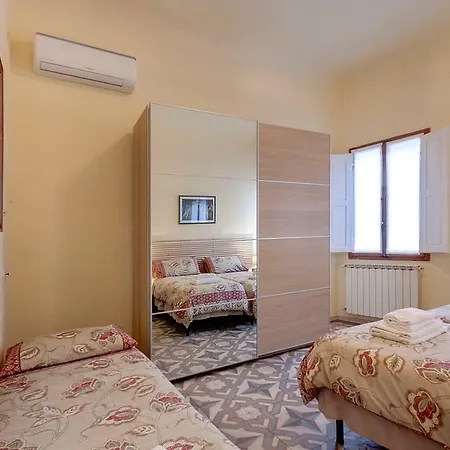 Apartment Residenza Monna Lisa *